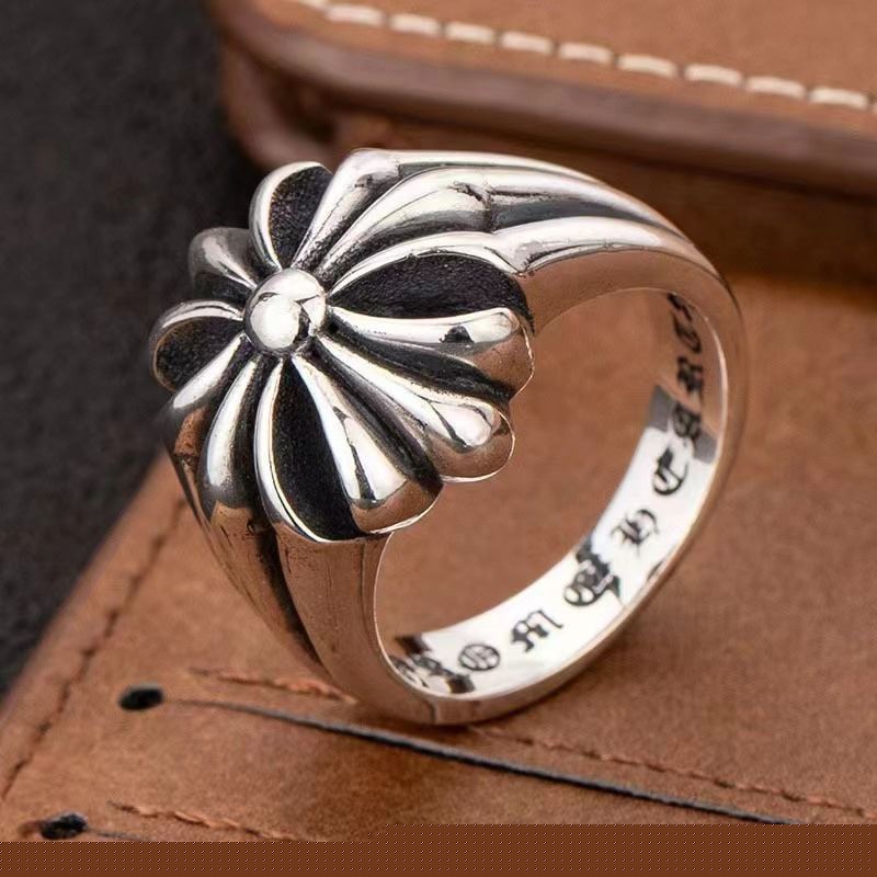 Ch**me He**ts rings